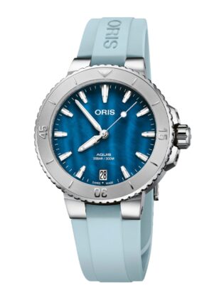 Aquis Date 36.5 mm