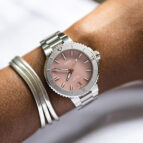 Aquis Date 36.5 mm